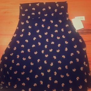 Lularoe Azure Skirt- navy with fox.  New.